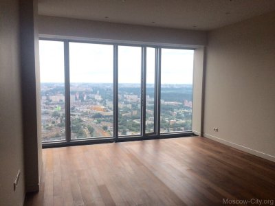 2-к апартаменты, 85 м², 56/85 эт