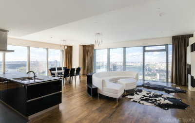  2-к апартаменты, 206 м², 55/65 эт.